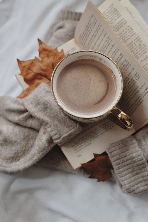 Cozy Evenings Without Screens: Simple Ideas to Unplug and Relax